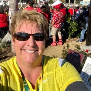 Meet your Posher, Jennifer